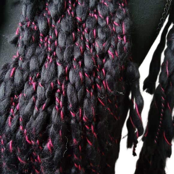 Steve Madden Open Knit Scarf and Beanie Women's Gorpcore Whimsigoth Winter Boho - Picture 2 of 3